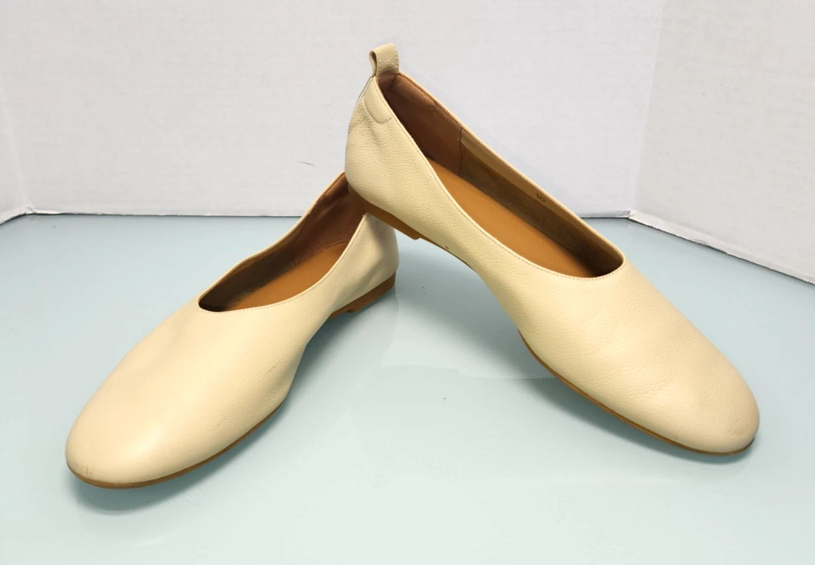 Everlane The Day Glove flat slip on shoes ivory soft leather Sz 10
