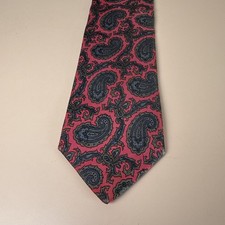 Vintage 1960-70 Derek Rayne Ltd Handmade Silk Pink/Grey Paisley Necktie USA Made