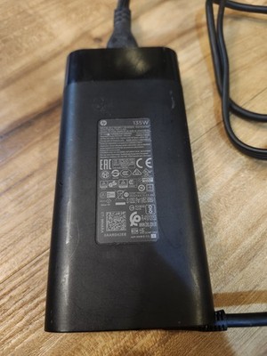 HP 135W 19.5V 6.92A Laptop Power Adapter w/ Cord Black TPN-CA14 ADP-135NB