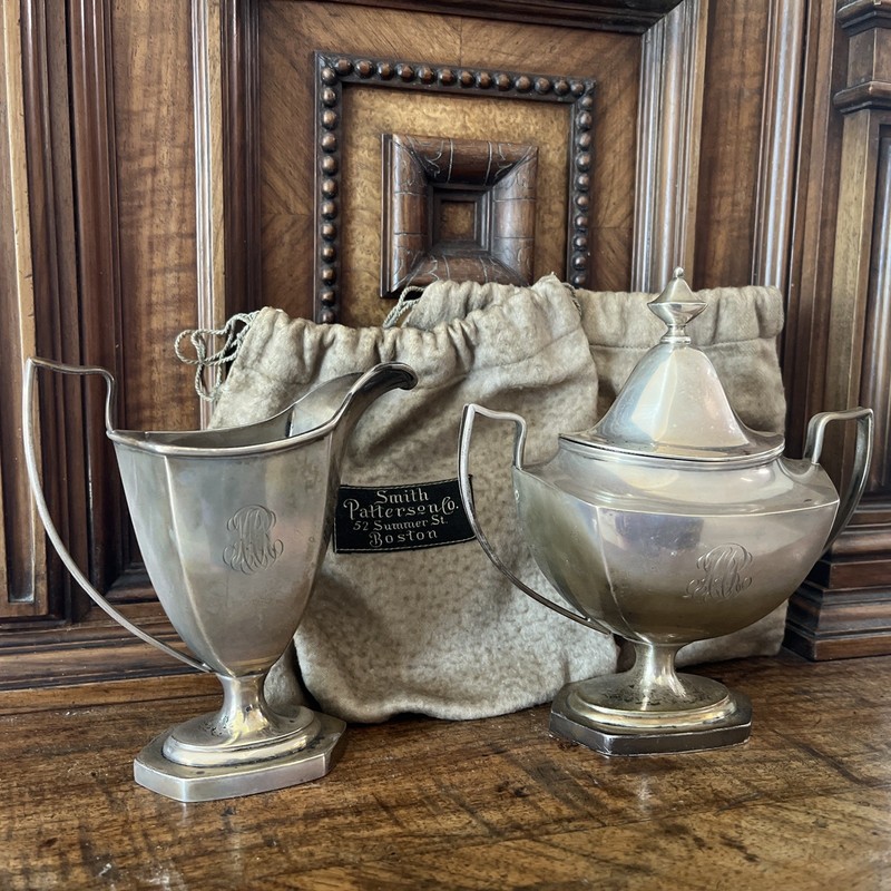 ANTIQUE STERLING SILVER CREAMER & SUGAR BOWL W BAGS SMITH PATTERSON 398 grams