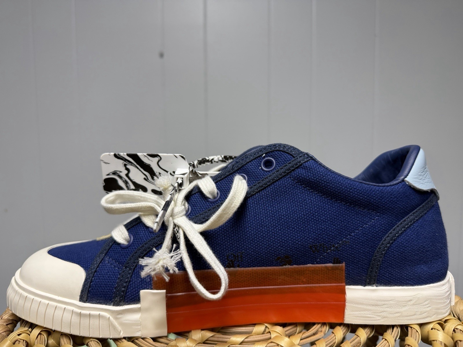 Off-White New Low Vulcanized Canvas Blue Light Green Mens Size 12 EU 45 image 2