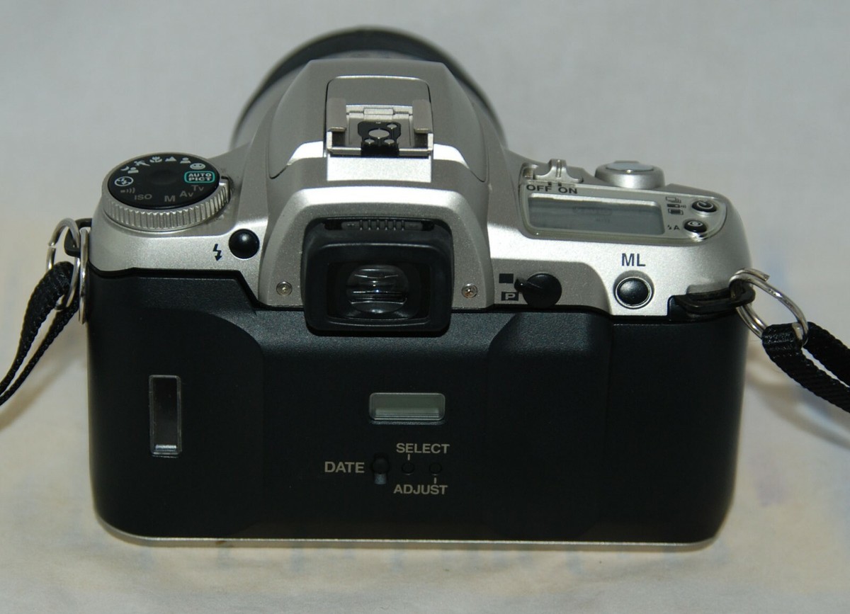 Pentax ZX-7 Camera W/28-80MM Lens & Manual for Parts or