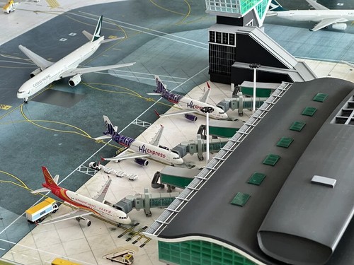 3D gedruckter 1/400 Hong Kong International Airport unbemalter Modellbausatz - Bild 8 von 18