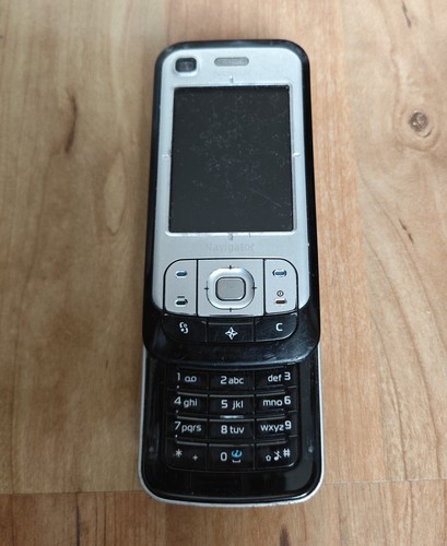 Nokia 6110 Navigator Modell RM-122 Slider in schwarz-silbergrau - Bild 2 von 4