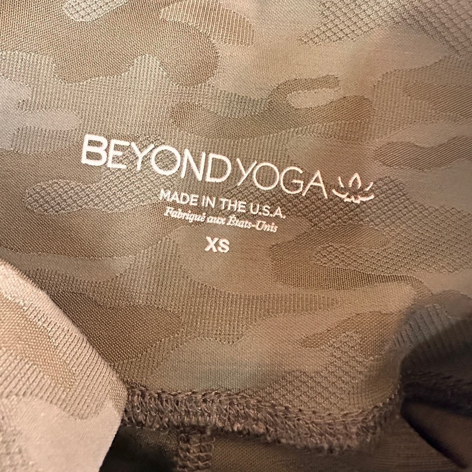 Beyond Yoga Camo Camouflage Leggings Size XS eBay