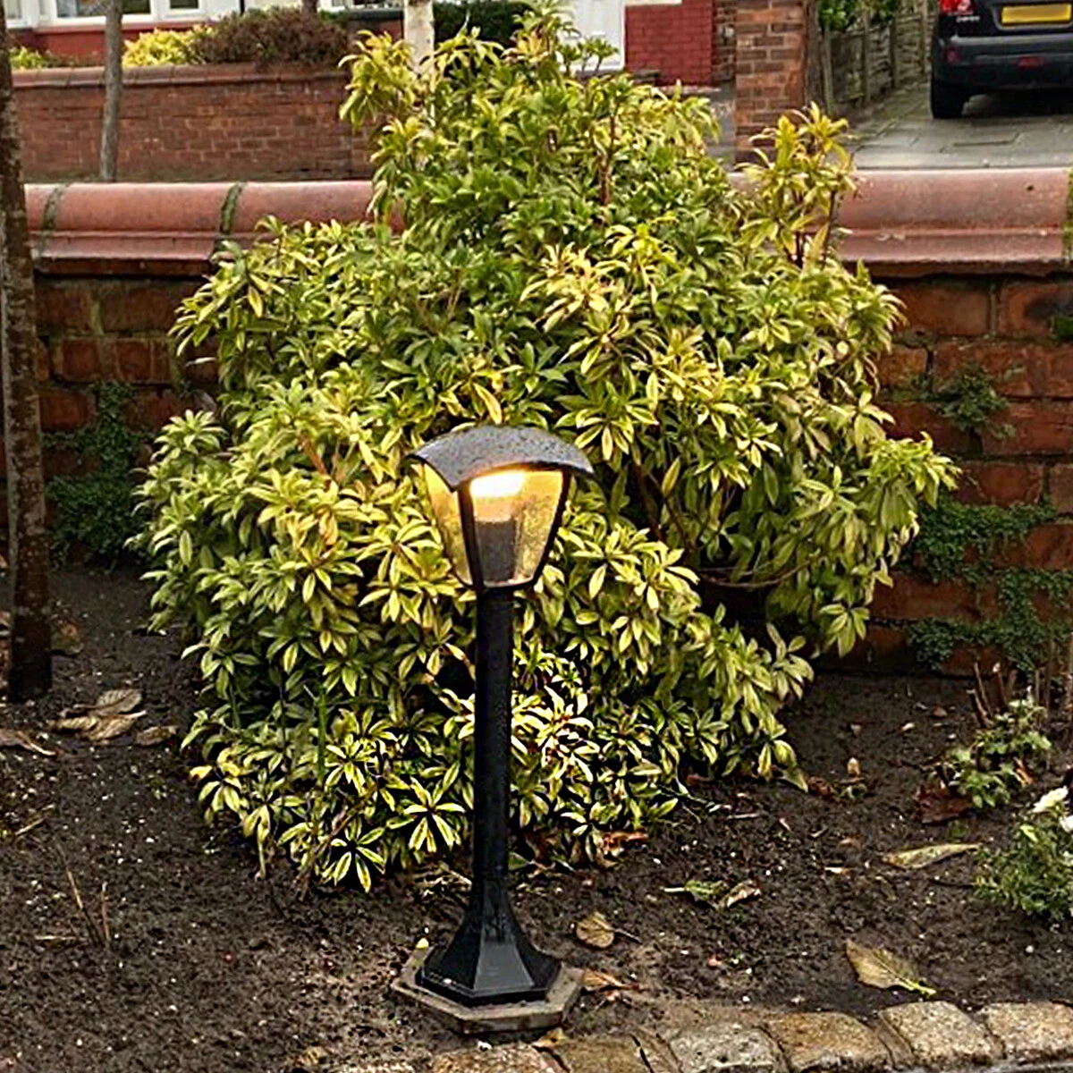 Heavy duty 2024 outdoor lamp post