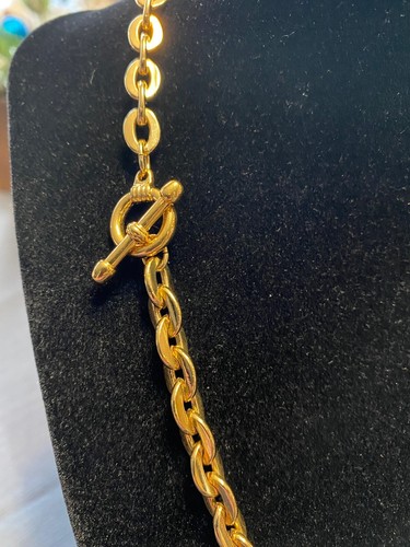 18-inch Gold Bonded Chain - 8mm Cable Design - 18k Layered Gold - Picture 2 of 2
