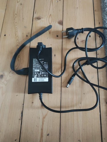 Dell Netzteil DA130PE1-00 19,5V 6,7A 130W für Laptop Notebook gebraucht