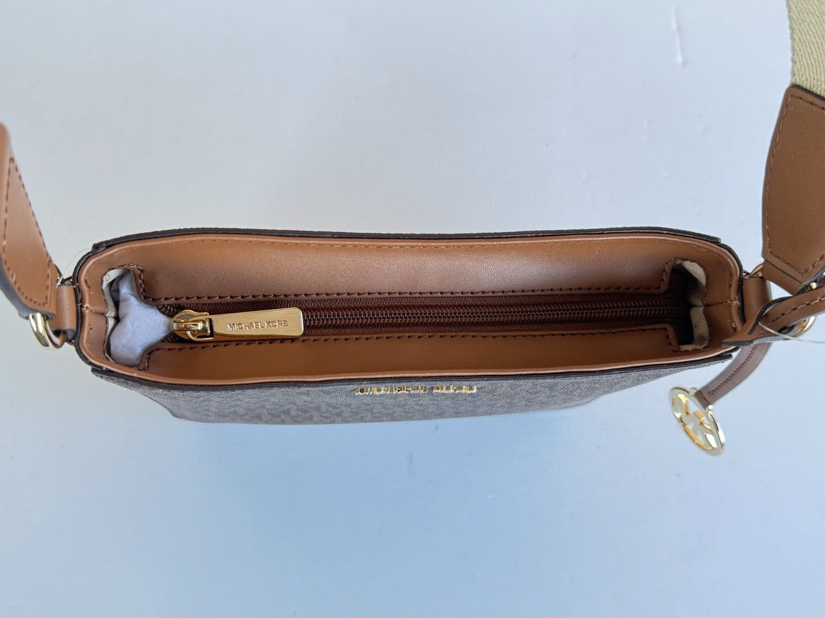 MICHAEL KORS JET SET TRAVEL SMALL SHOULDER MESSENGER BAG MK MICHAEL KORS JET SET TRAVEL SMALL SHOULDER MESSENGER BAG MK