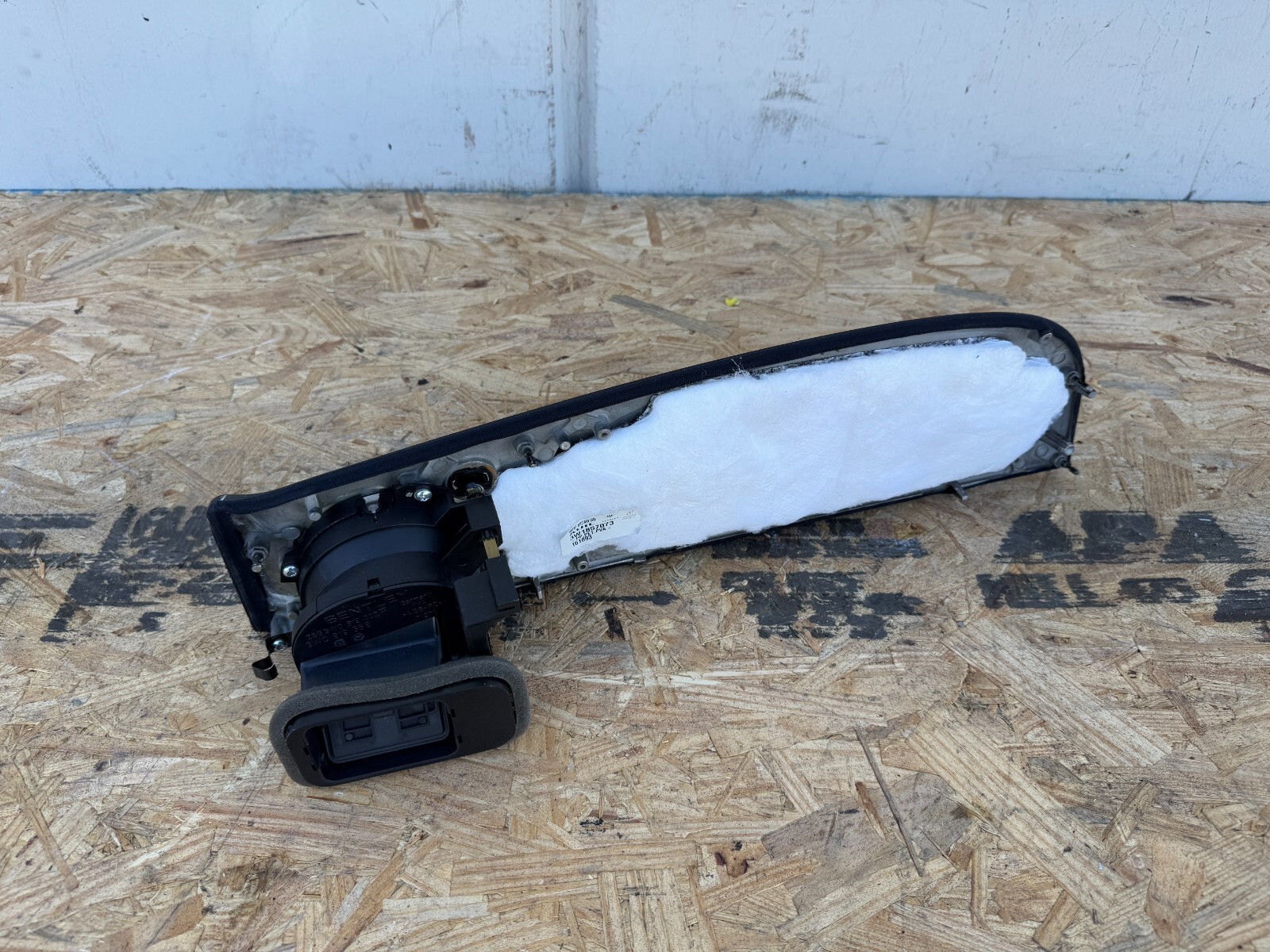 Bentley Flying Spur 2013-2018 RIGHT Trim molding