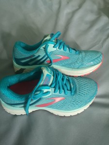 womens brooks adrenaline 18