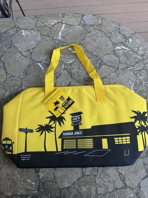 Trader Joe's Cooler Tote Bag Large 8 Gal Insulated Reusable Yellow Pasadena 