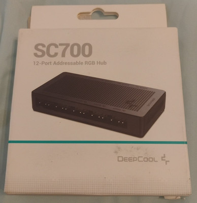 12-port ARGB  hub DeepCool SC700
