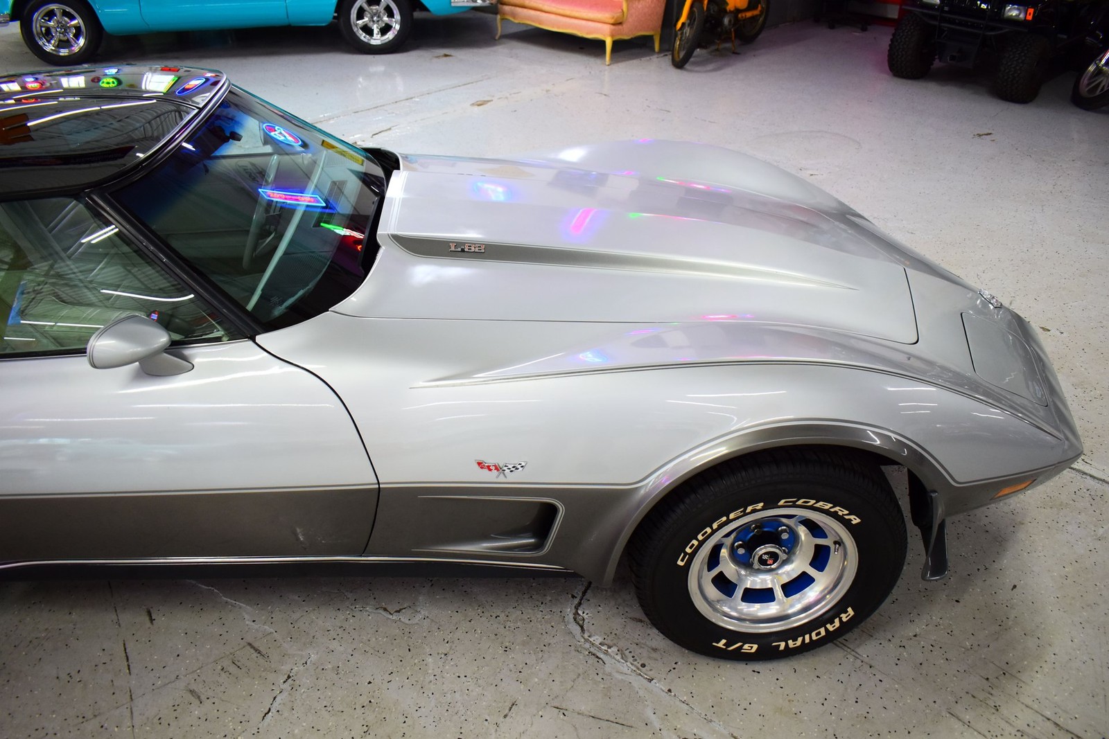 1978 Silver Chevrolet Corvette  L82 | C3 Corvette Photo 5