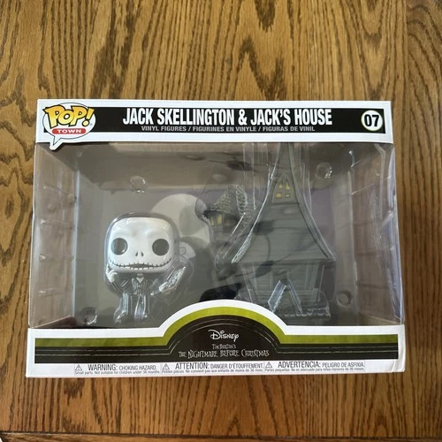Funko Pop! Town: Disney Nightmare Before Christmas- Jack Skellington & Jack's #7