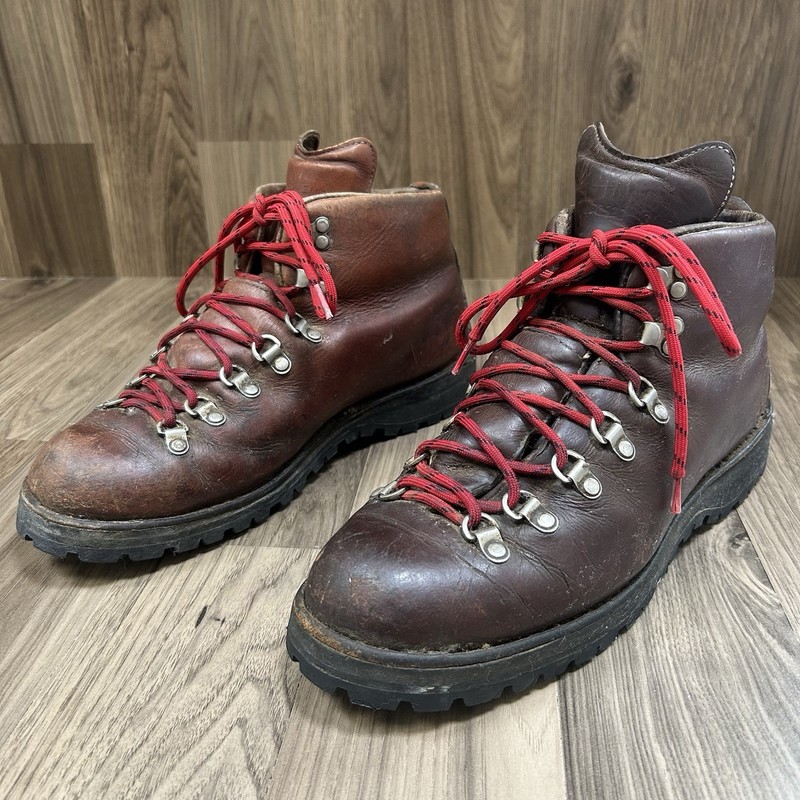 Danner Mountain Light Boots - Highly rated Buy It For Life recommendation