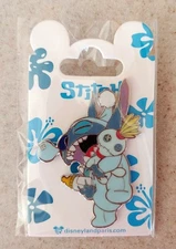 Disney Trading Pin #144407 DLP - Stitch in babydoll outfit sleeping with Scrump