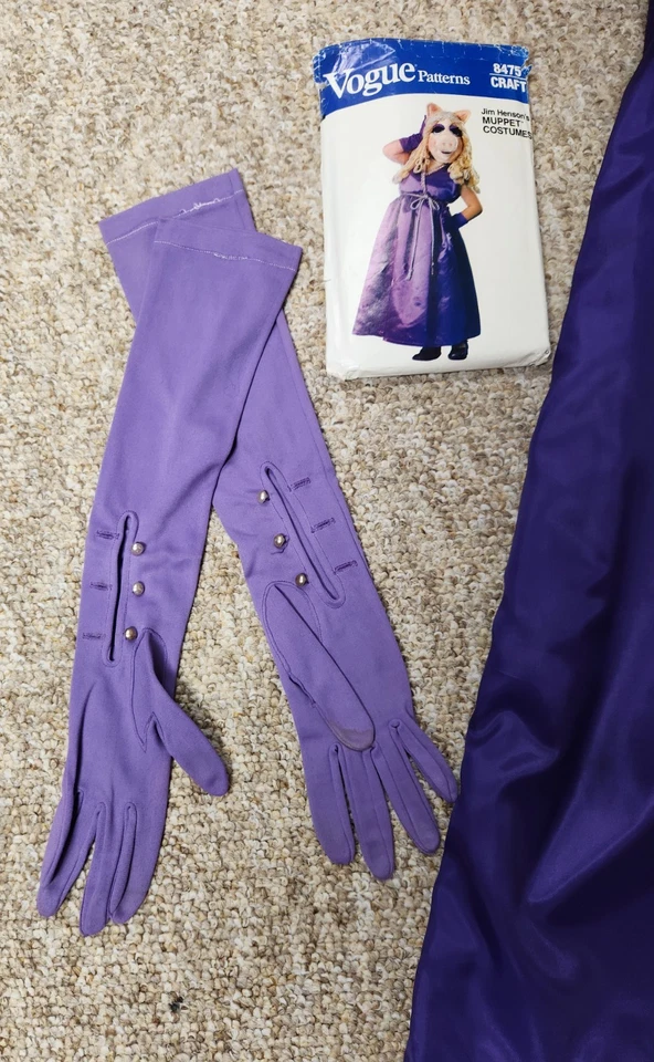 Disfraz de Miss Piggy NIÑOS Hecho a Mano Máscara, Vestido, Guantes y Patrón Talla M Foto 2 de 4