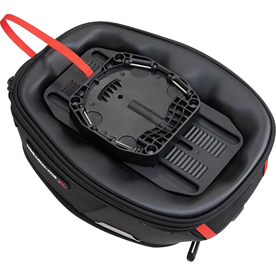 SW-Motech PRO Daypack Tank Bag - 5 to 8 Liter - Black BC.TRS.00.108.30000 - Image 3 of 4
