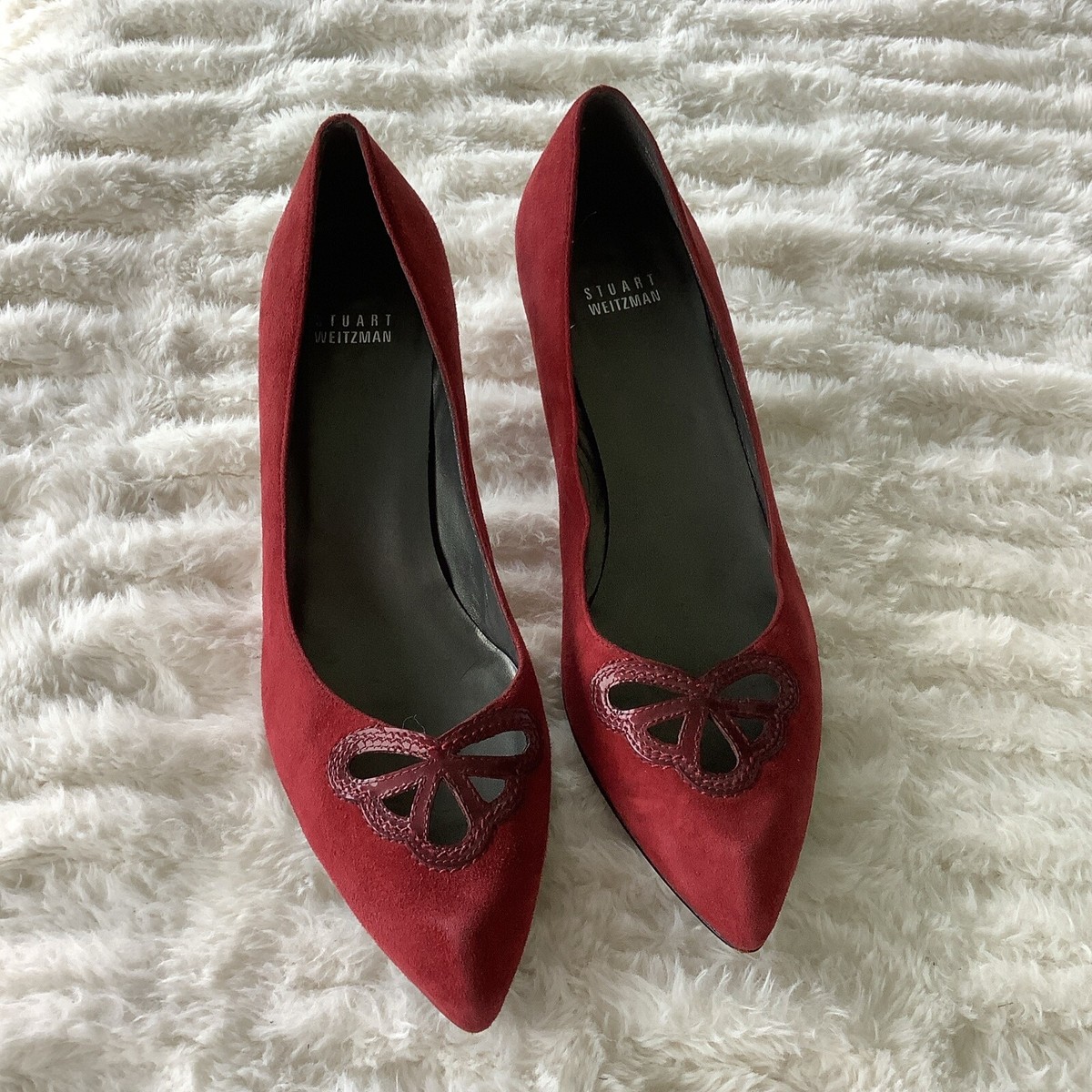Stuart Weitzman Maroon Red Suede Kitten Heels Pumps Floral Stuart Weitzman Maroon Red Suede Kitten Heels Pumps Floral