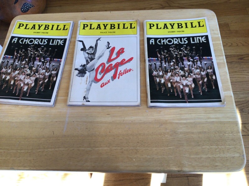Lot 3 1986 Palace Theatre, Broadway, NY PLAYBILLS, 2 of CHORUS LINE, LA CAGE AUX