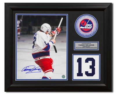 Teemu Selanne Winnipeg Jets Signed 20x24 Number Frame
