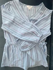 Time And Tru Women's Wrap Shirt Small (4-6) Blue Striped 3/4 Sleeve Tie V Neck