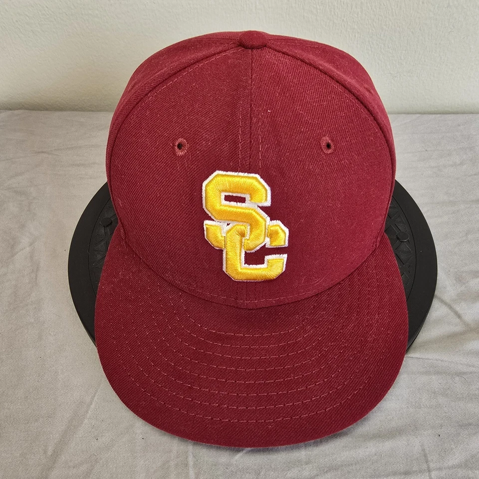USC Trojans 59FIFTY Fitted Hat – Cardinal/Gold – Size 7 1/4 – New Era – Used - Image 3 of 4
