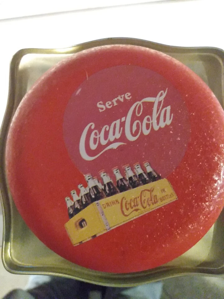 Vintage Coca-Cola Square Tin 19 94 - Image 2 of 4