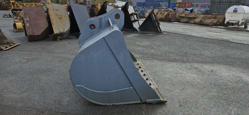 6ft Bulk Bucket w/ 80mm Pins - Unused - Price £2000.00 + VAT @ 20% - C580 - Picture 4 of 8