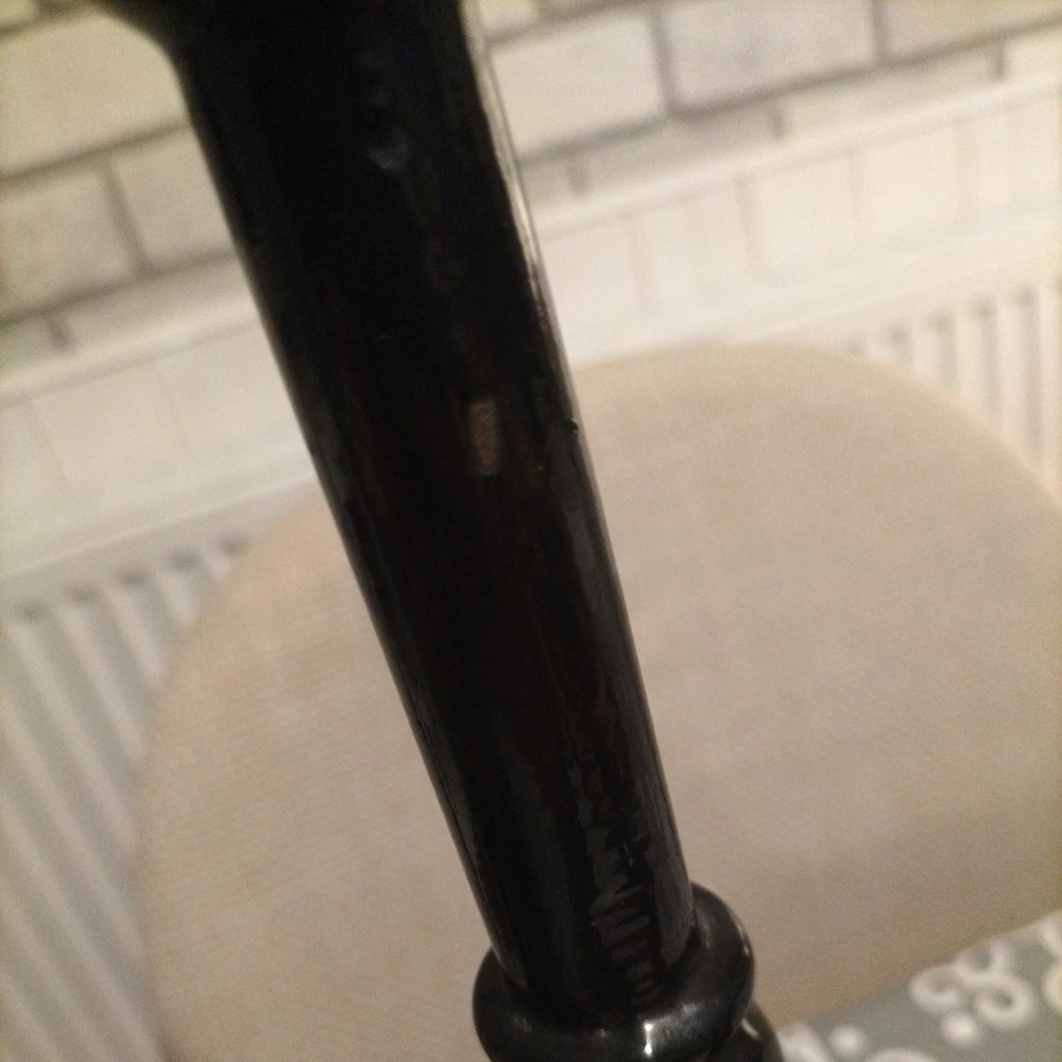 Vintage Black Cast Iron Mug Tree Stand for 6 Mugs/Cups - Image 3 of 4