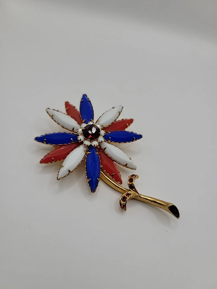 Broche Prendedor Vintage Flor Rojo Blanco Azul Cristal Patriótico Tono Dorado Joyería Foto 4 de 4