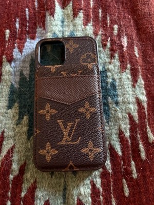 Louis Vuitton Bumper Pallas iPhone Case With V-Shaped Flat Pocket Excellent