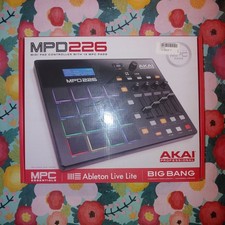 Akai Professional MPD226 MIDI 16 MPD Pad Controller NEW