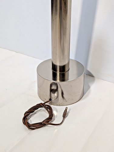 Laurel Lamp Mfg. Co. 1960s Vintage Chrome, Silver, Cylinder Table Lamp, E-553 - Picture 5 of 10
