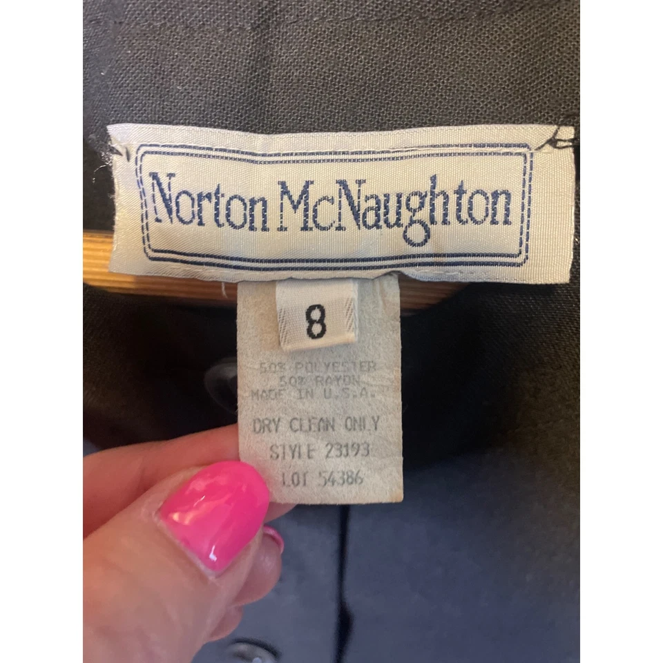Norton McCaughton Black Long Sleeve Collarless Cropped Jacket SZ 8 - Image 4 of 4