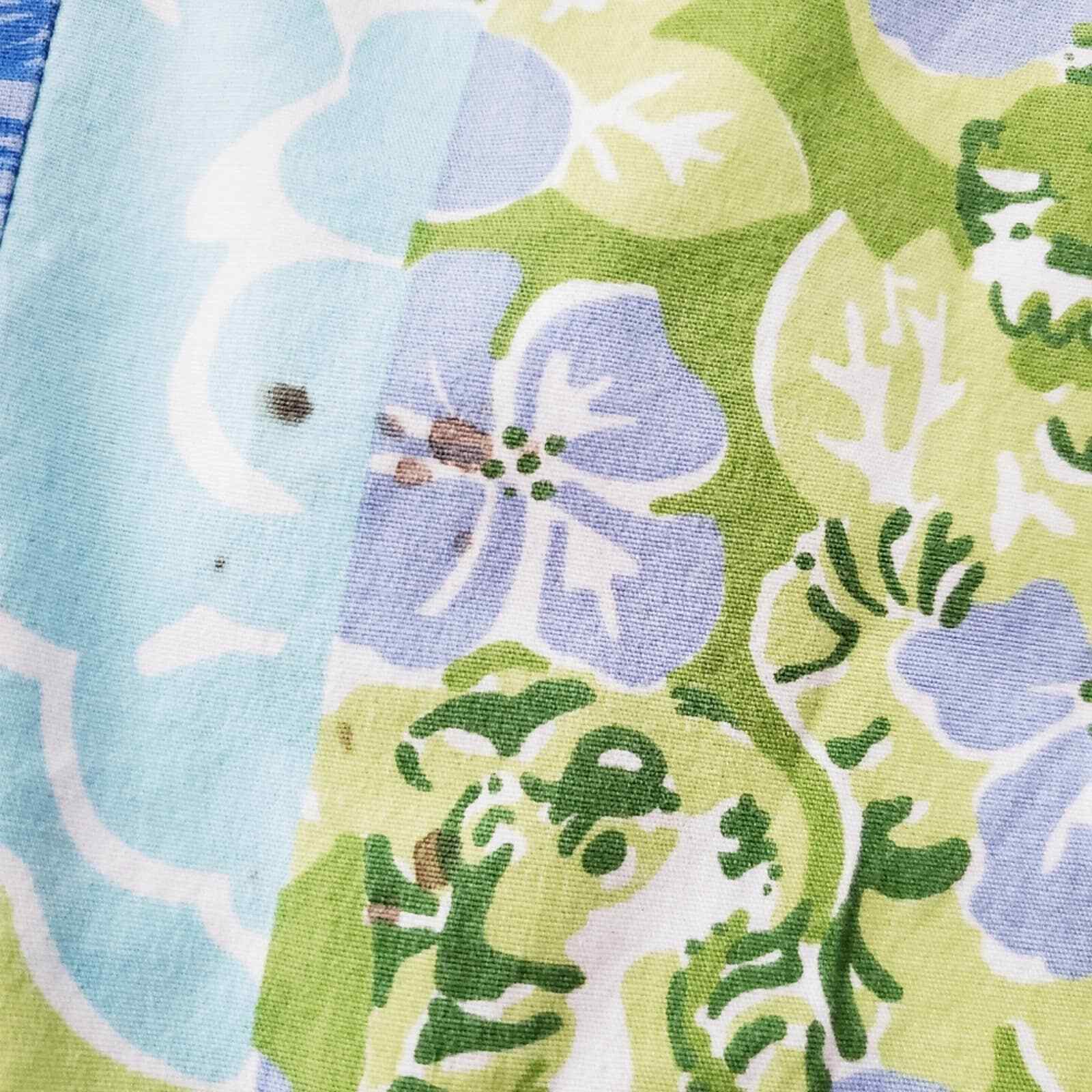 Lilly Pulitzer  Zoo Patch Wome's Patchwork Croppe… - image 5