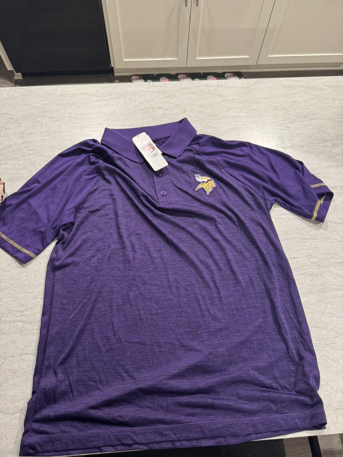 Minnesota Vikings Polo Shirt Men’s L NFL Apparel Performance Logo  Purple