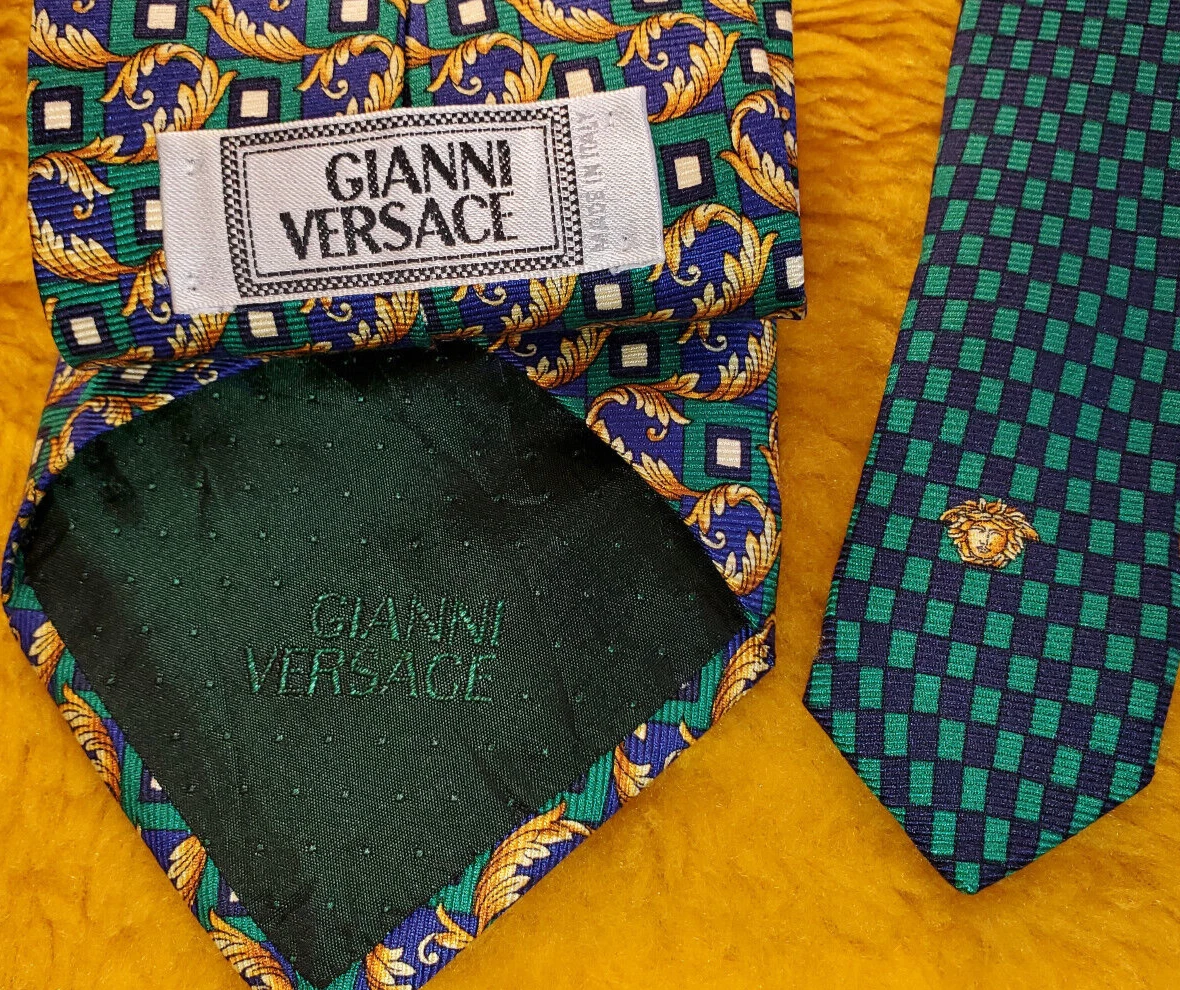 GIANNI VERSACE ~ CRAVATTA ABITO UOMO SETA ~ VERDE BLU INDACO FILIGRANA ORO ~ 56"