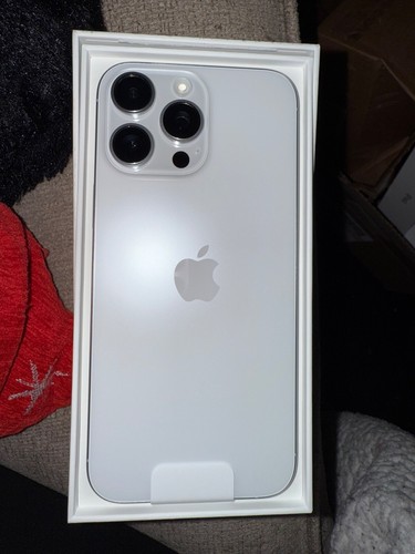 Apple iPhone 16 Pro Max - 256 GB - White Titanium (Unlocked) - Zdjęcie 2 z 5