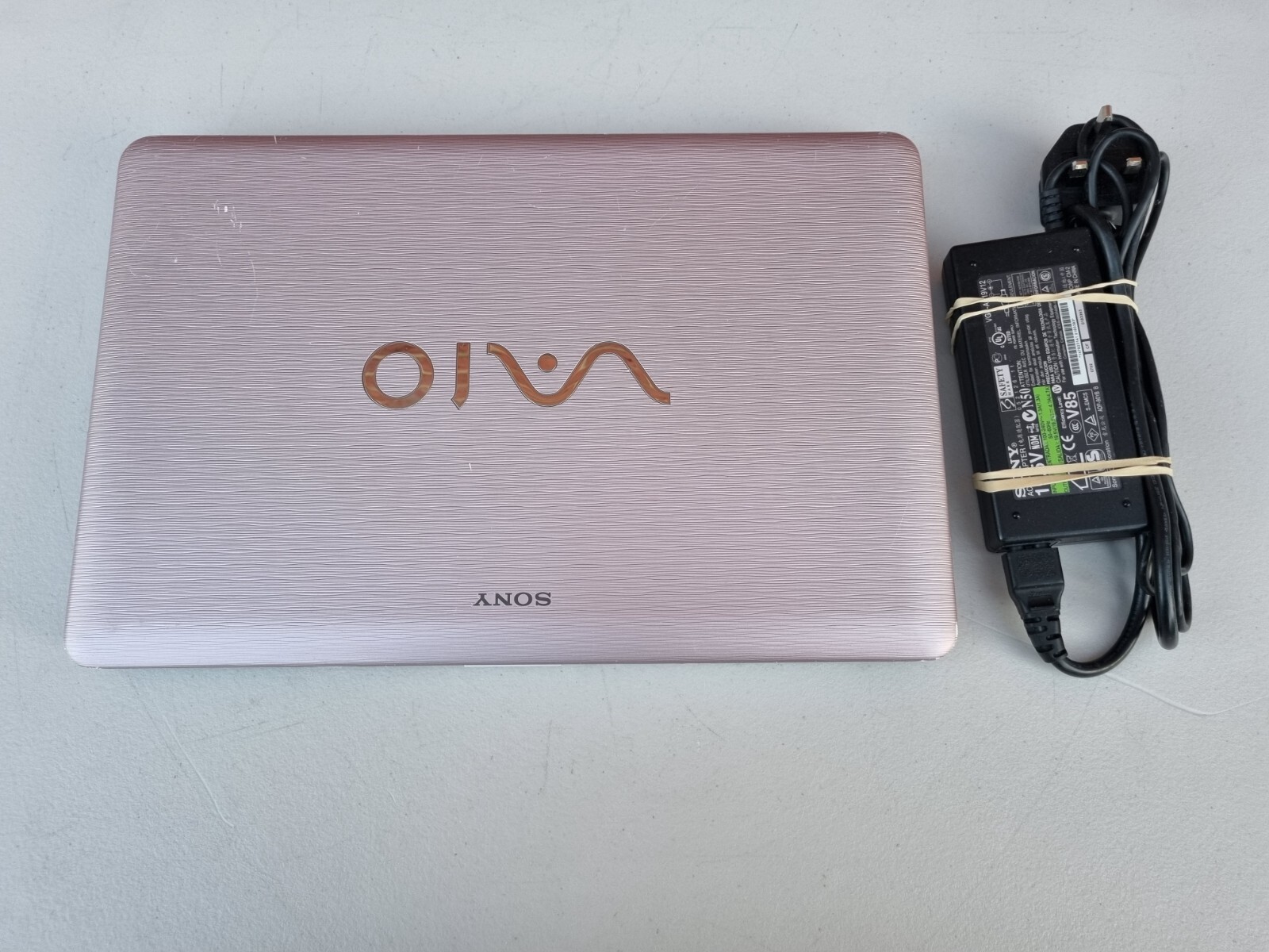 Sony 15.5” inch X-Black LCD 4GB RAM 320GB HDD Win10Pro Wi-Fi Core2Duo Widescreen - Picture 9 of 12