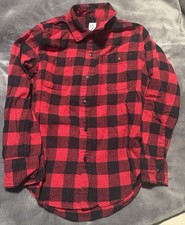 GAP Boys size Medium Red Black plaid flannel long-sleeve shirt