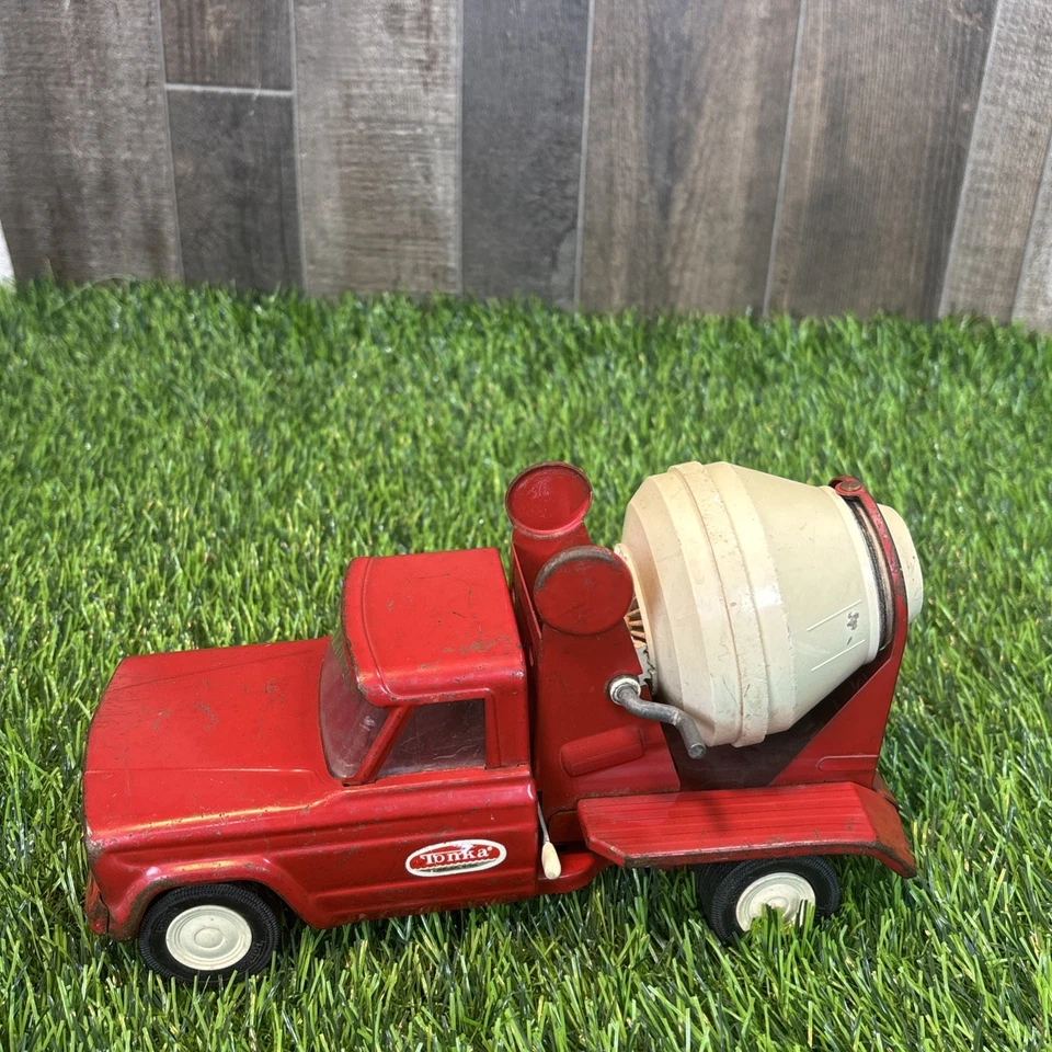 "Camión mezclador de cemento rojo Tonka vintage - acero de 13""" Foto 4 de 4