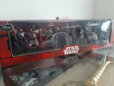 Coffret Disney Store "STAR WARS " 20 figurines - Photo 1/4