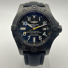 Breitling Avenger A17319101I1A1