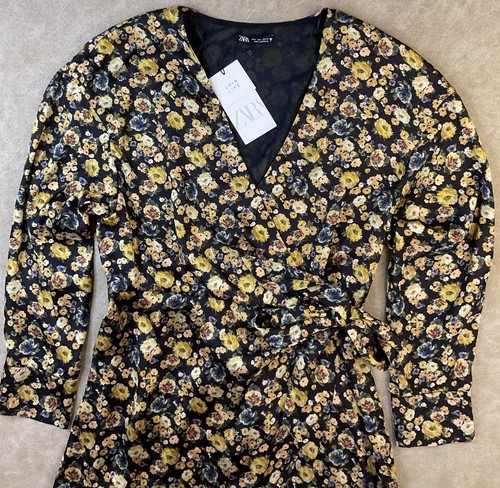 Zara Strampler Wickel Minikleid Blumen seidig tiefer V-Ausschnitt Gürtel zum Binden Damen Gr. L Neu mit Etikett - Bild 6 von 8