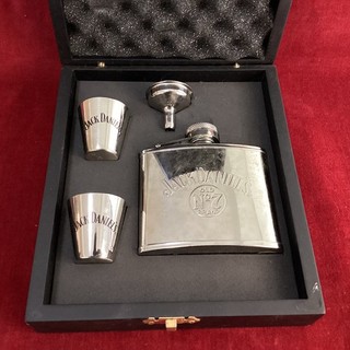 Jack Daniel's Old No 7 Stainless Steel Hip Flask Gift Set Boxed MO#8616