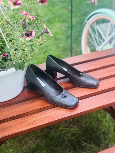 NWOB Etienne Aigner US 10 Kidman Pumps Black Leather w/Tassel Classy Sexy Career - Picture 4 of 24