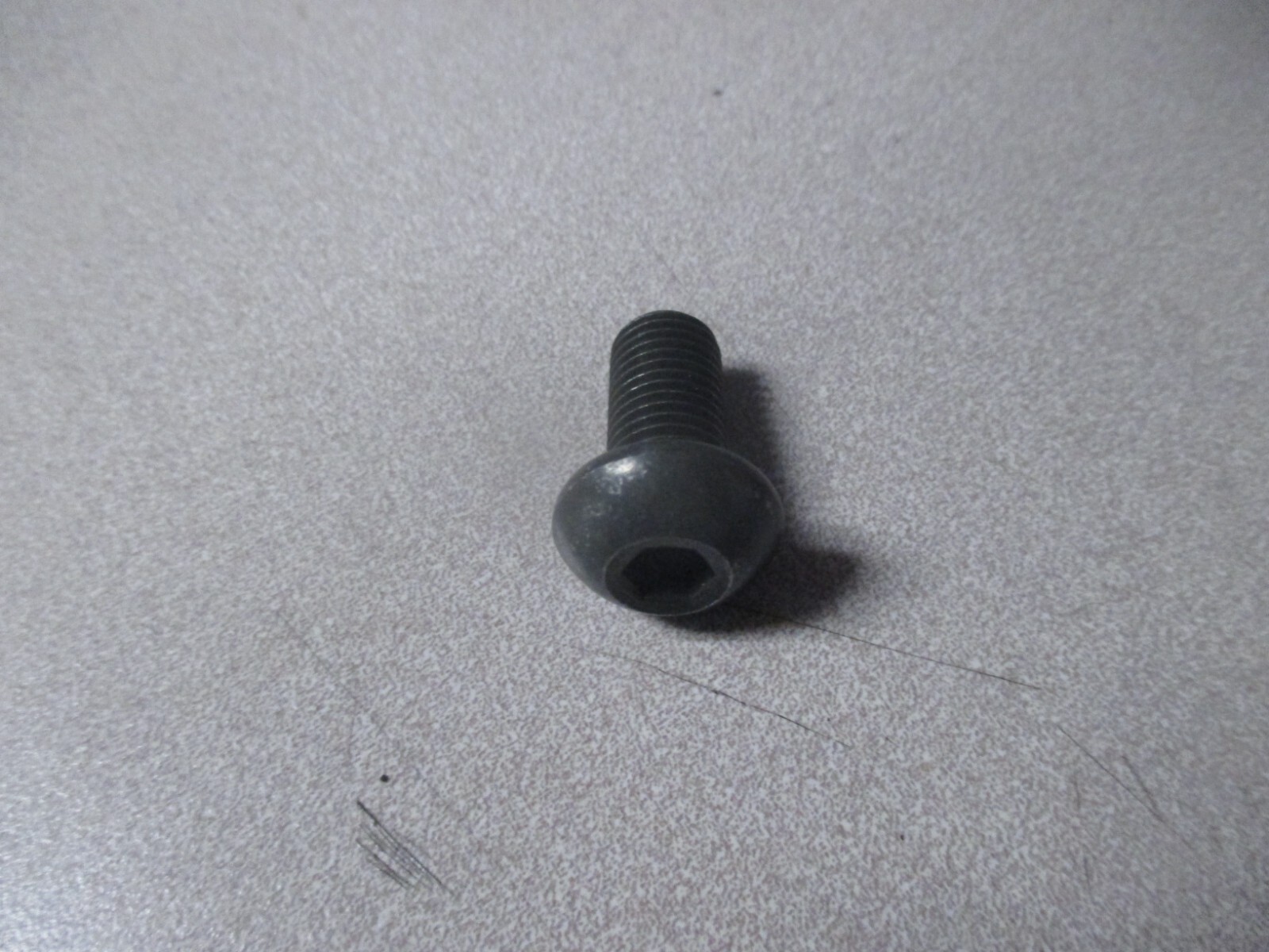 NOS Yamaha OEM Button Head Bolt 99-01 TW125 99-03 XV1600 92017 