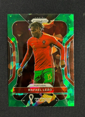 2022 Panini PRIZM World Cup Rafael Leao Green Cracked Ice Rewards 
